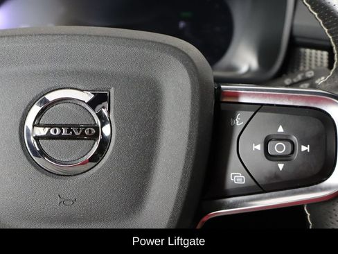 Used 2021 Volvo XC40 P8 Recharge AWD/4WD image 10