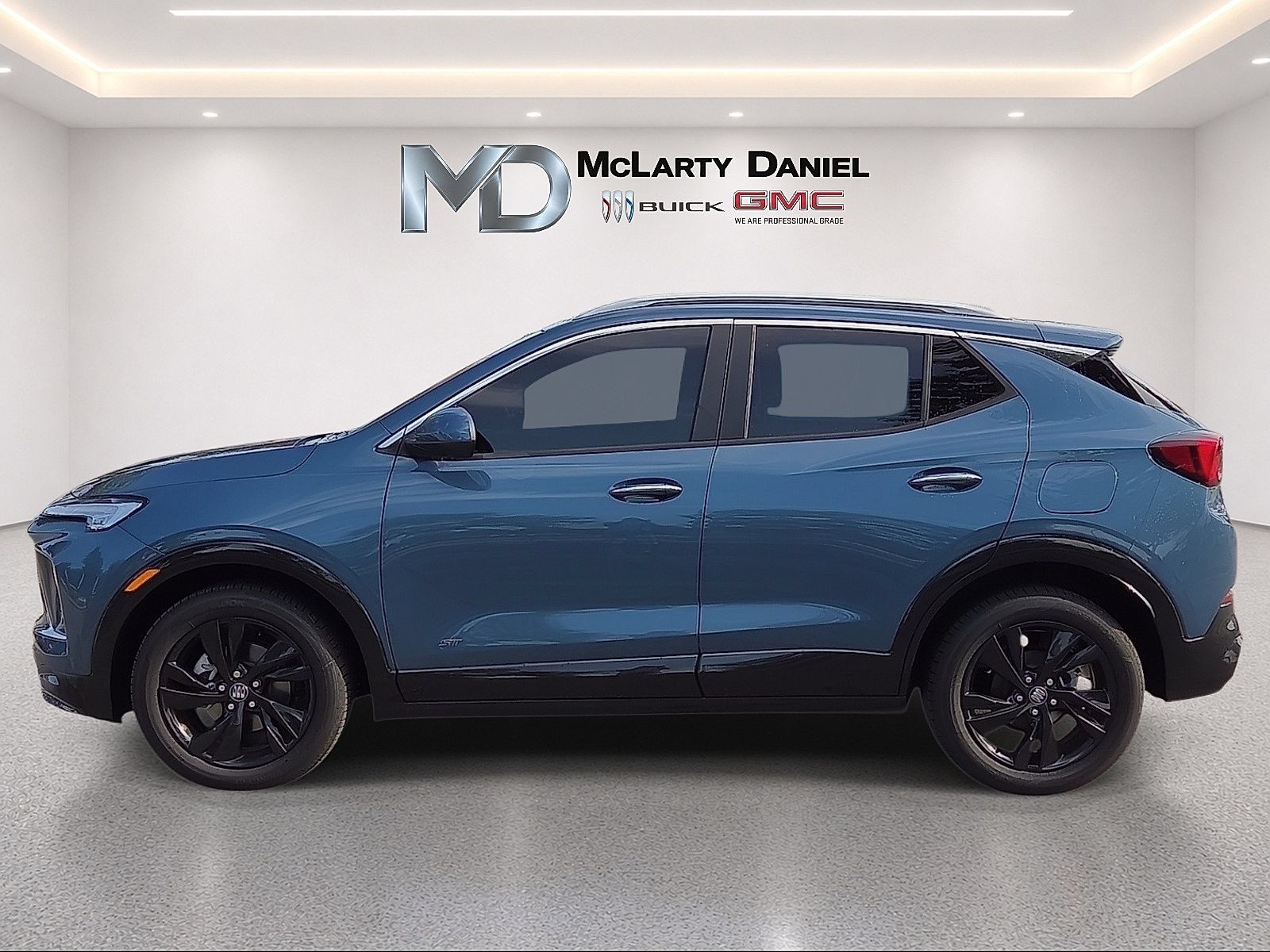 New 2026 Buick Encore GX Sport Touring w/ Advanced Technology Package FWD image 3