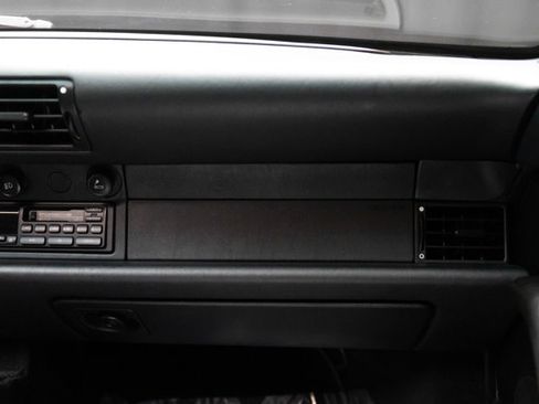 Used 1995 Porsche 911 Carrera RWD image 80