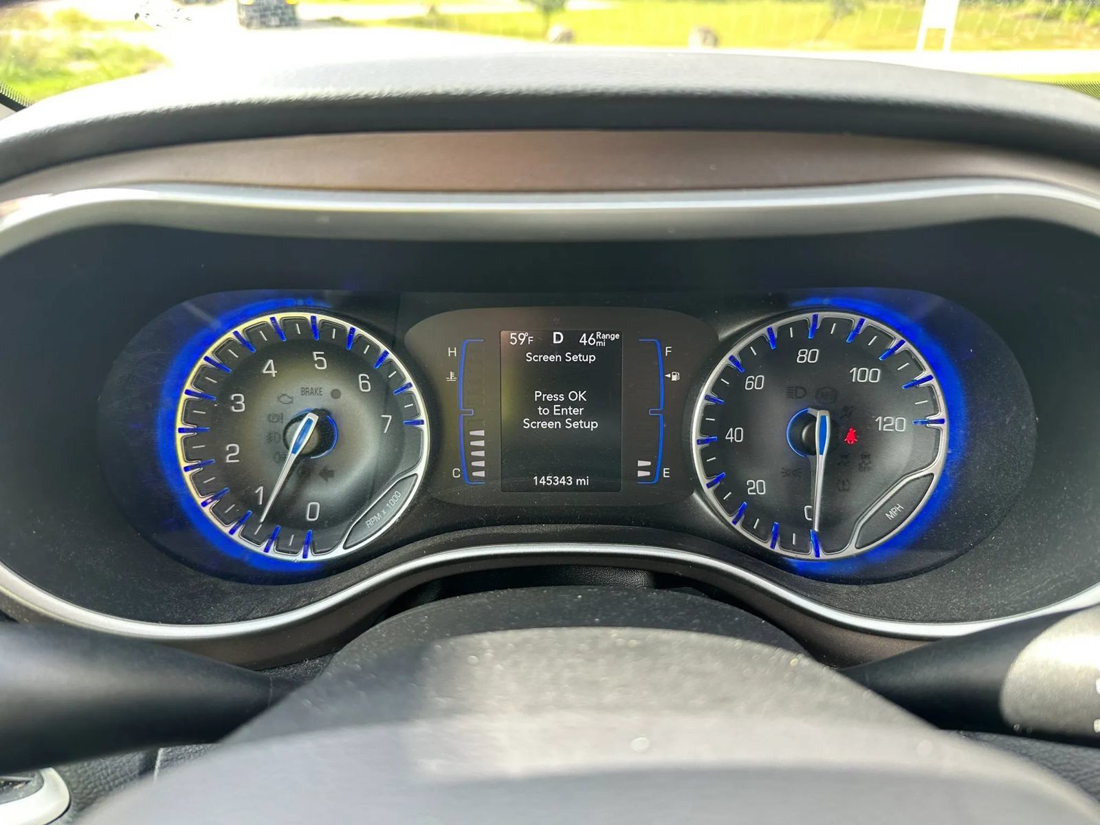 Used 2020 Chrysler Voyager Lxi FWD image 18