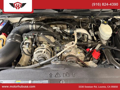 Used 2006 Chevrolet Silverado 2500 LT w/ Heavy-Duty Power Package AWD/4WD image 8