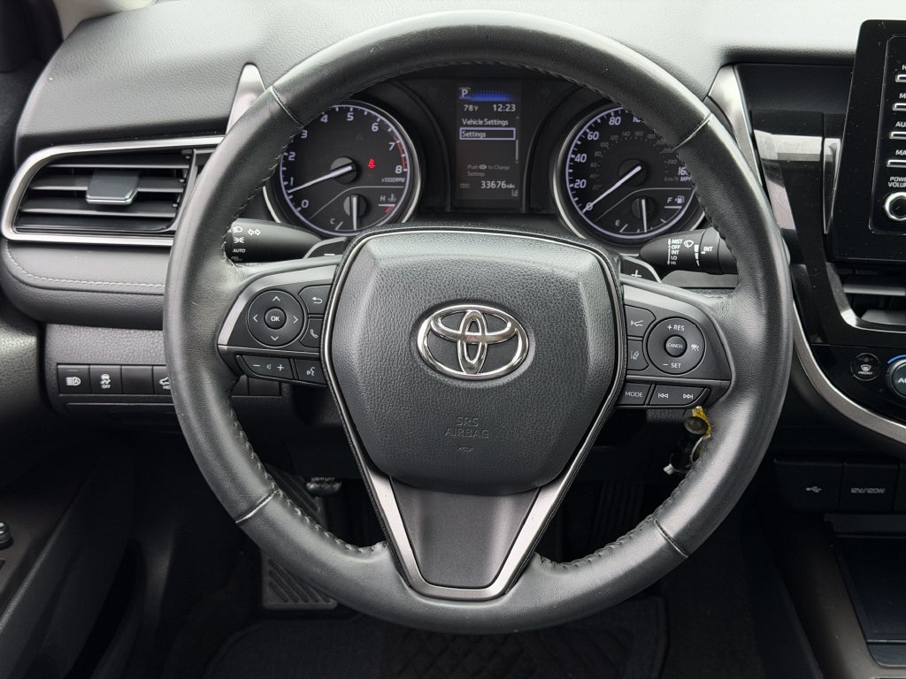 Used 2023 Toyota Camry SE FWD image 13