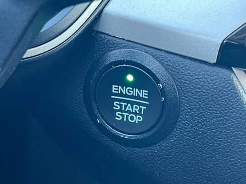 Used 2022 Ford Escape SE w/ Convenience Package image 29