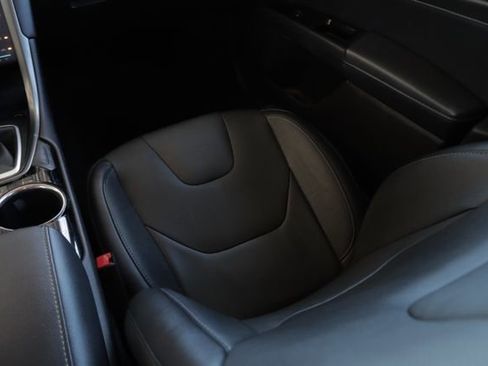 Used 2014 Ford Fusion Titanium image 30