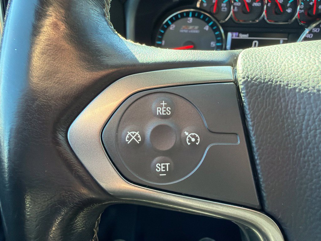 Used 2018 Chevrolet Silverado 1500 LT w/ All Star Edition AWD/4WD image 15