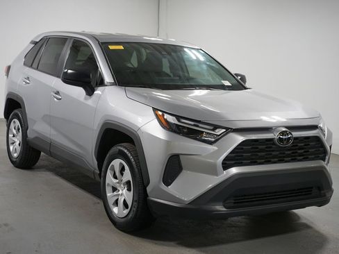 Certified 2025 Toyota RAV4 LE image 3