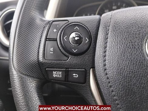 Used 2013 Toyota RAV4 XLE image 26