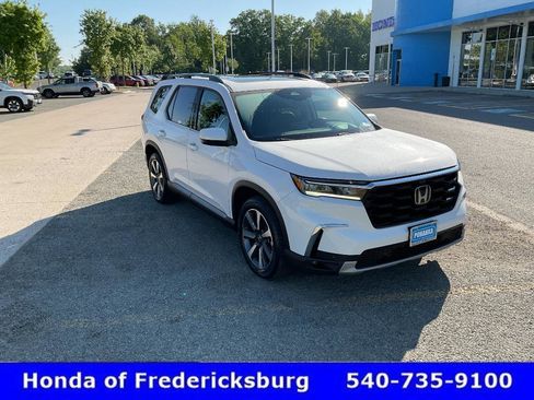 Certified 2023 Honda Pilot Elite image 8