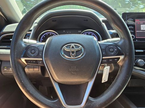 Used 2021 Toyota Camry LE w/ Carpet Mat Package (TMS) AWD/4WD image 15