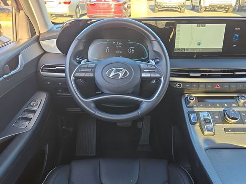 Used 2025 Hyundai Palisade SEL image 13