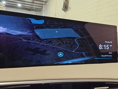 Used 2026 Genesis GV70 2.5T Select image 24