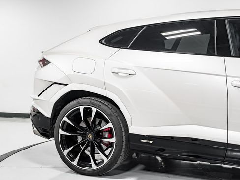Used 2024 Lamborghini Urus S AWD/4WD image 53