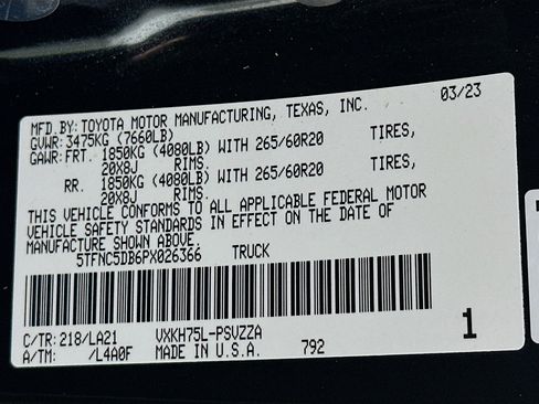 Used 2023 Toyota Tundra Platinum image 36