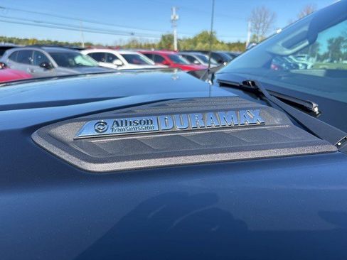 Certified 2023 Chevrolet Silverado 2500 LTZ w/ LTZ Convenience Package image 5