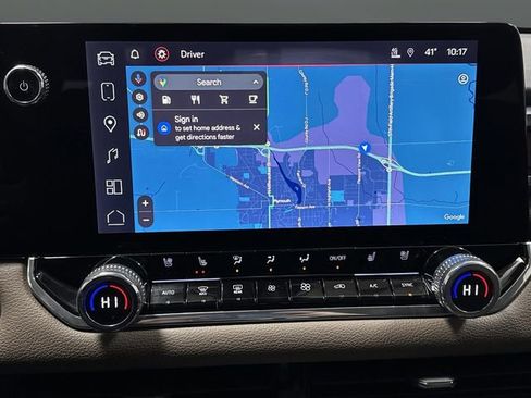 Used 2024 GMC Canyon Denali image 10