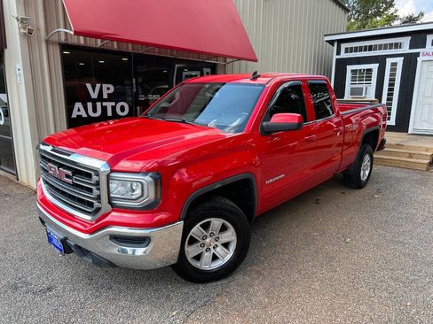Used 2019 GMC Sierra 1500 SLE image 2