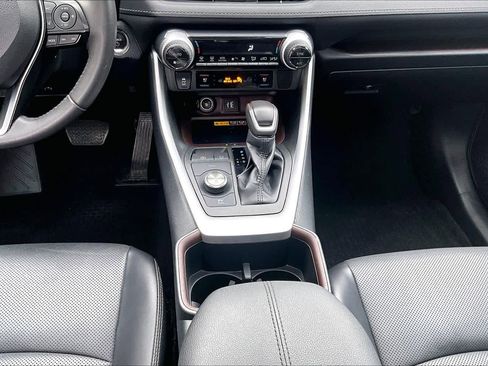 Used 2023 Toyota RAV4 Limited AWD/4WD image 17
