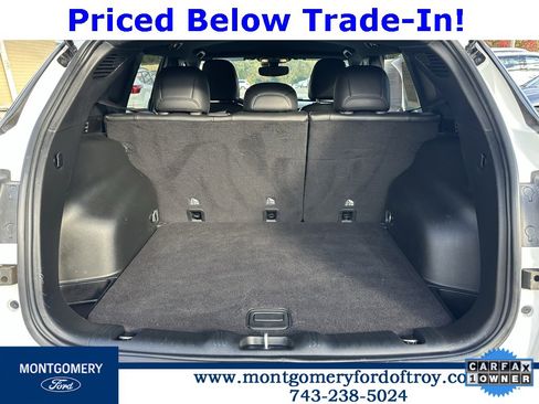 Used 2024 Jeep Compass Trailhawk image 38