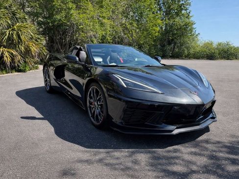 Used 2023 Chevrolet Corvette Stingray Premium Conv RWD image 3