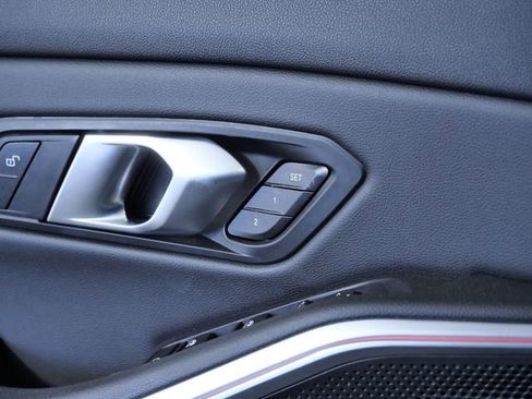 Used 2025 BMW 330i xDrive Sedan image 27