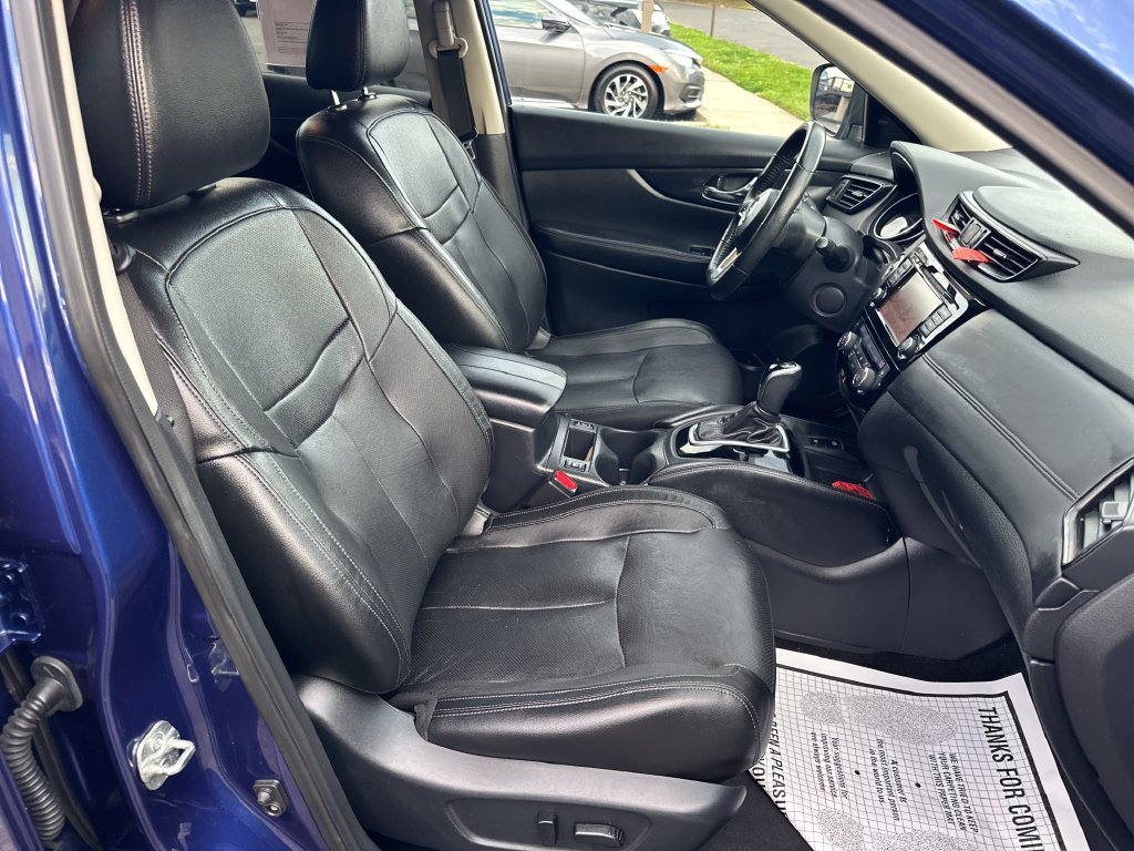Used 2019 Nissan Rogue SL w/ Premium Package AWD/4WD image 22