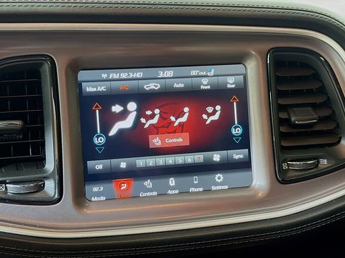 Used 2022 Dodge Challenger R/T Scat Pack w/ 1320 Plus Group RWD image 34
