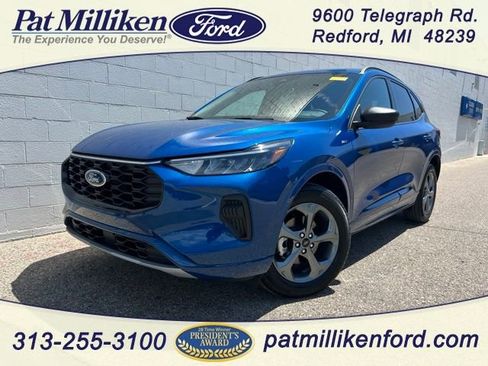 Certified 2023 Ford Escape ST-Line w/ Tech Pack #1 AWD/4WD image 1