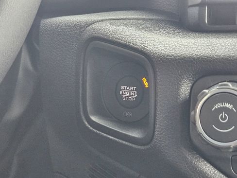 New 2026 Jeep Gladiator Sport image 13