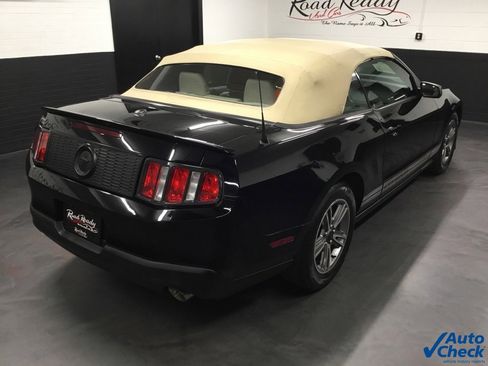 Used 2012 Ford Mustang Premium image 22