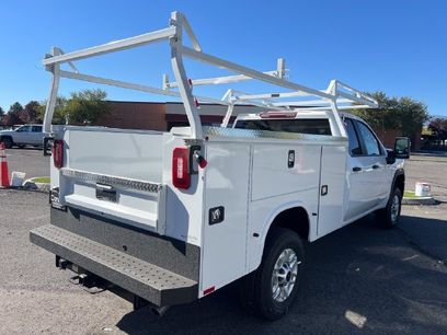 New 2026 GMC Sierra 2500 Pro w/ Convenience Package