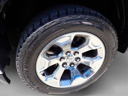 Used 2020 RAM 1500 Big Horn AWD/4WD image 7