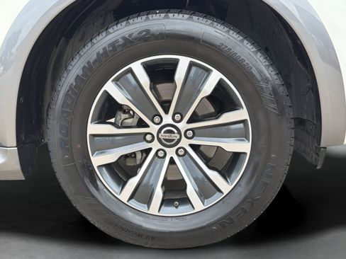Used 2020 Nissan Armada SL w/ Premium Package RWD image 9