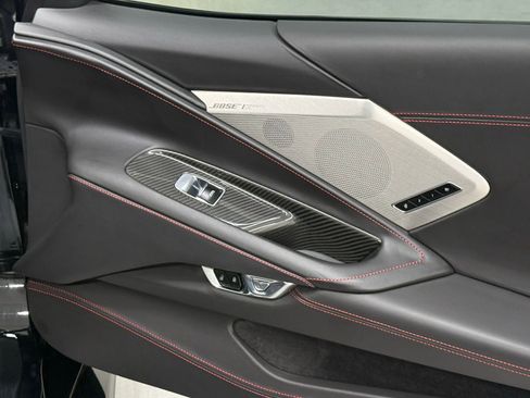 Used 2021 Chevrolet Corvette Stingray Premium Cpe w/ Z51 Performance Package image 15