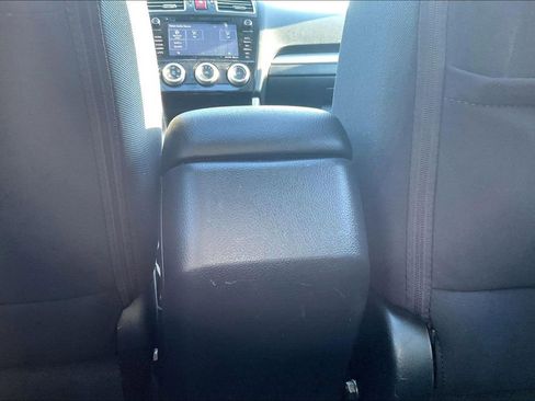 Used 2016 Subaru Forester 2.5i Premium w/ All-Weather Package image 39