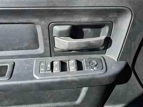 New 2026 RAM 2500 Tradesman AWD/4WD image 13