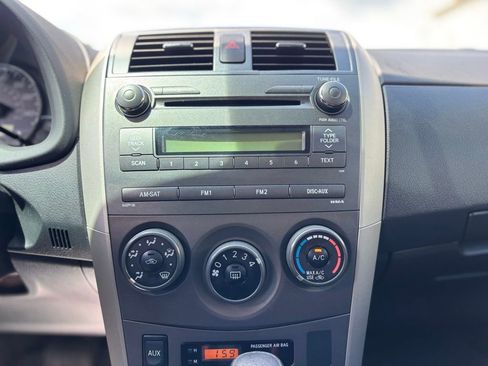 Used 2011 Toyota Corolla S FWD image 22