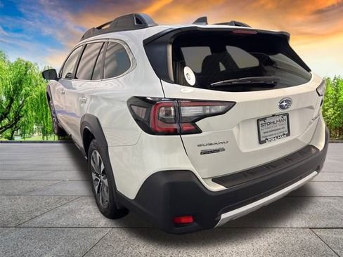 Certified 2025 Subaru Outback Limited image 6