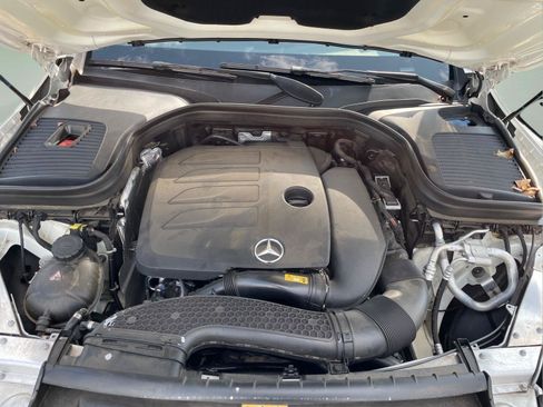 Used 2022 Mercedes-Benz GLC 300 image 33