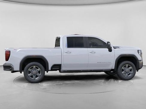 New 2026 GMC Sierra 2500 SLE w/ SLE Value Package; AWD/4WD image 5