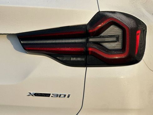 Used 2023 BMW X3 xDrive30i image 29