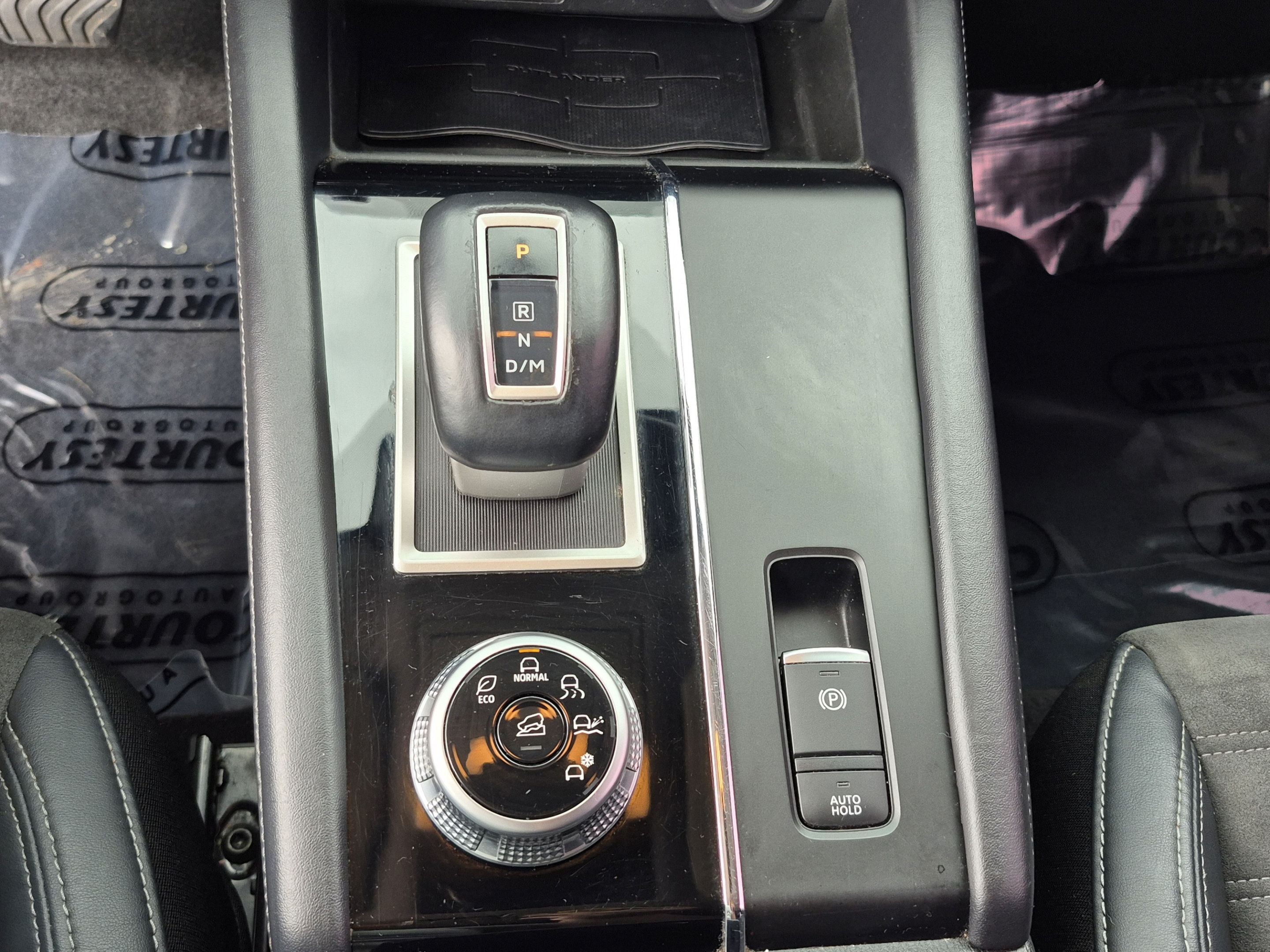 Used 2022 Mitsubishi Outlander SE FWD image 26