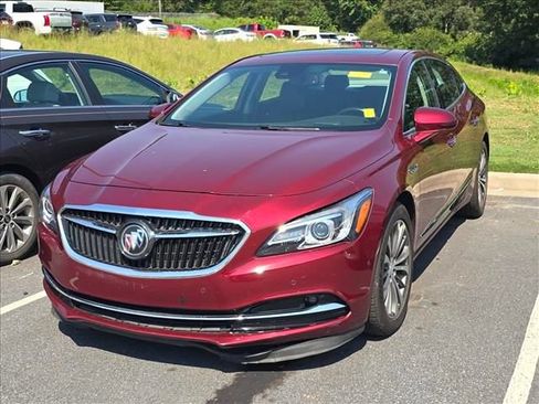 Used 2017 Buick LaCrosse Premium w/ Driver Confidence Package #2 FWD image 3