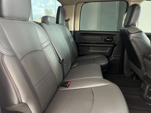 Used 2020 RAM 2500 Tradesman RWD image 21