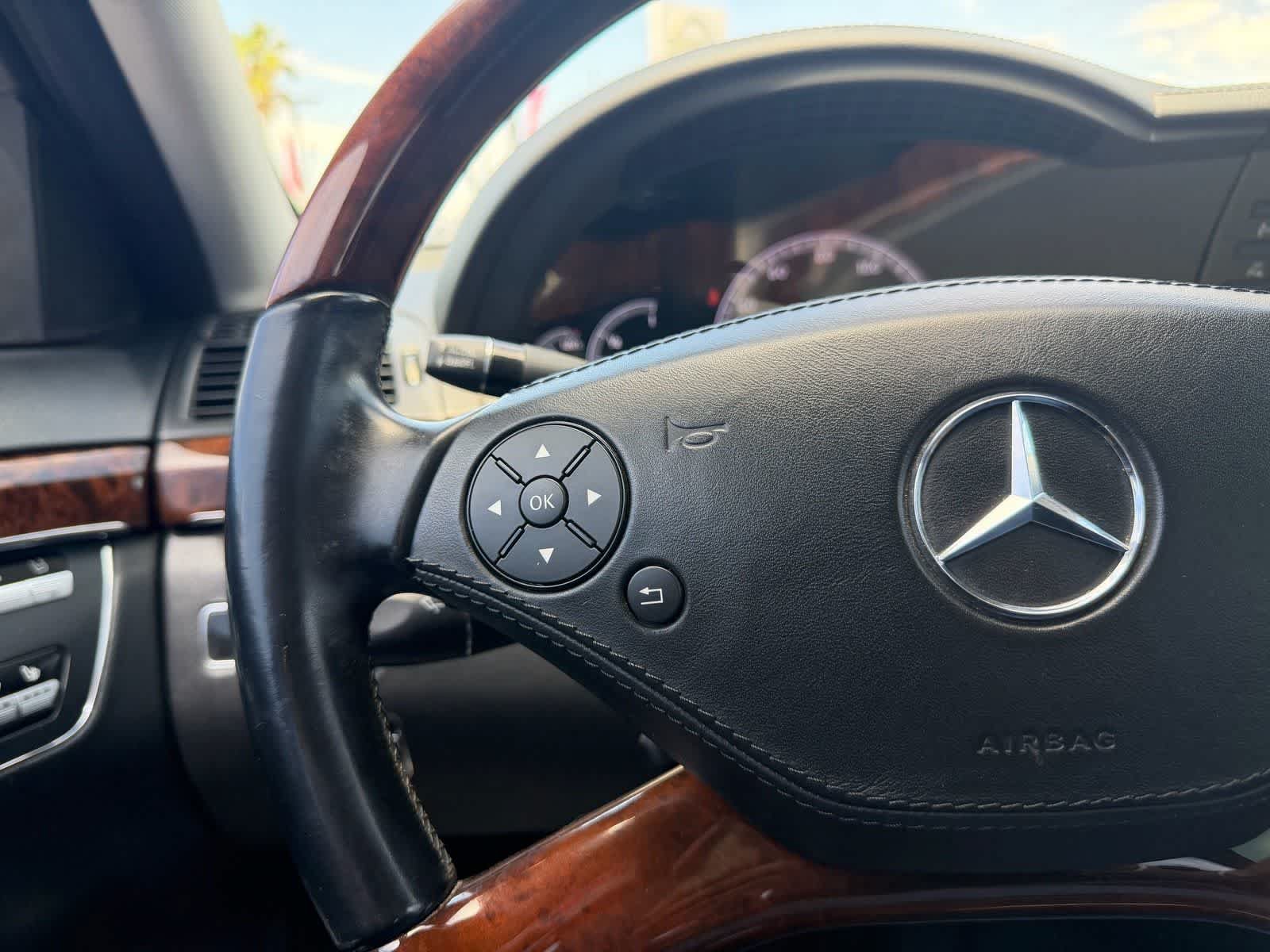 Used 2013 Mercedes-Benz S 550 image 24