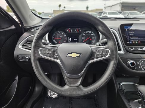 Used 2023 Chevrolet Malibu LT image 30