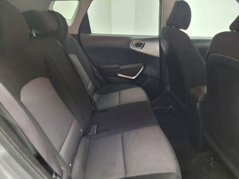 Used 2023 Kia Soul LX w/ Option Group 015 FWD image 19