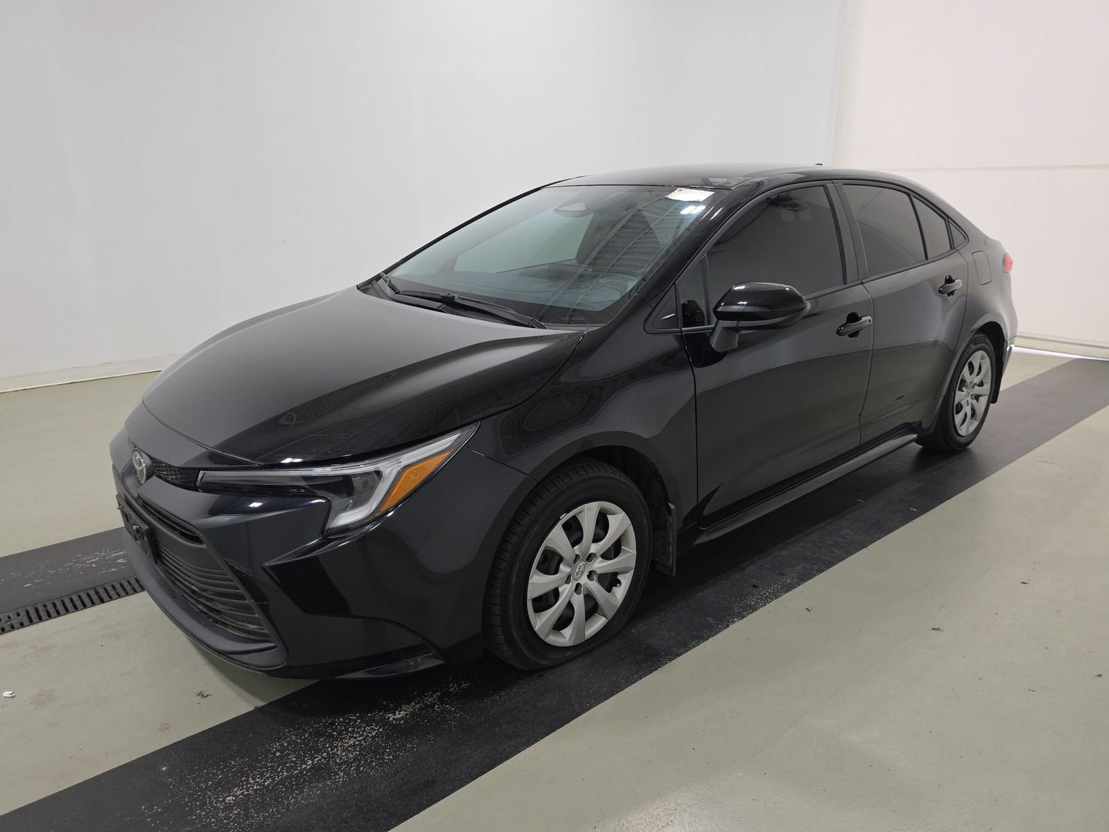 Certified 2026 Toyota Corolla LE FWD image 41