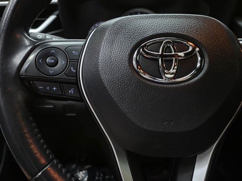 Used 2020 Toyota Corolla SE FWD image 18