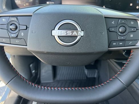 New 2026 Nissan Sentra SR FWD image 9
