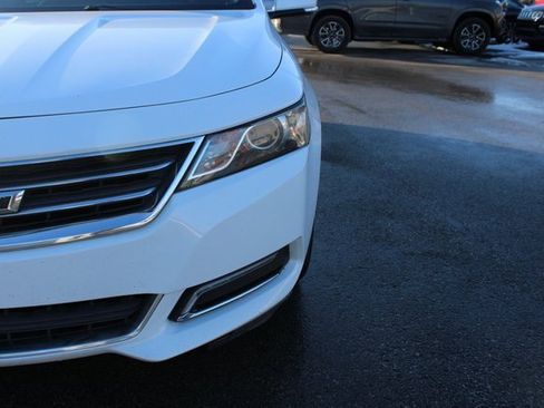 Used 2019 Chevrolet Impala LT image 25